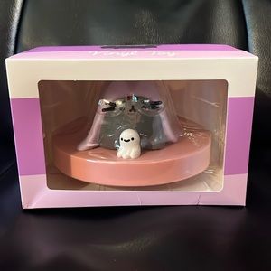 Pusheen Fall 2023 vinyl figure